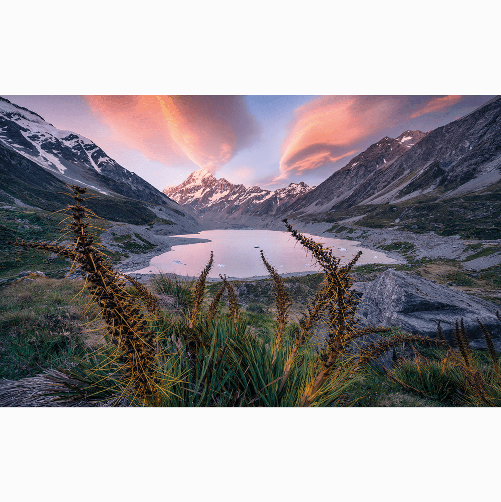 Dein Traumzimmer Komar Fototapete - S.Hefele 2 - Momentum Lord of the Mountains Fototapeten