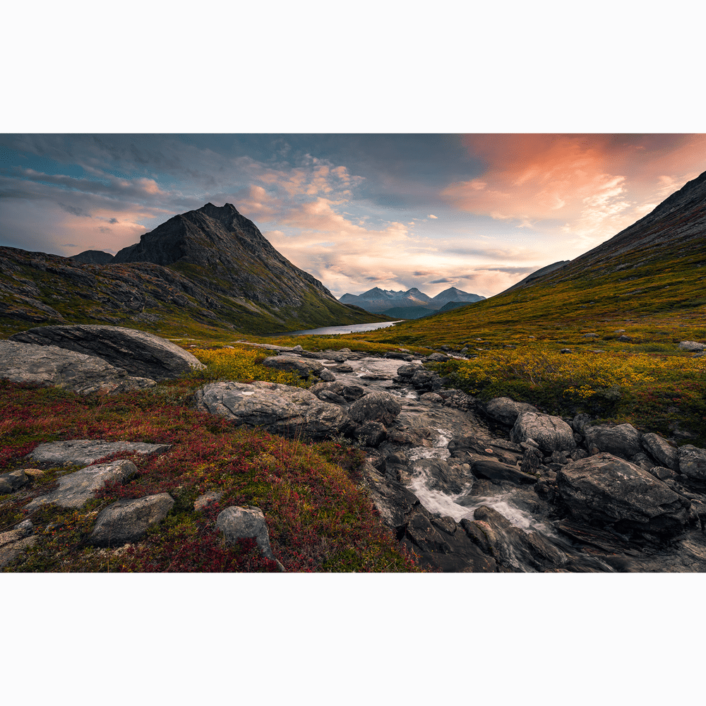 Dein Traumzimmer Komar Fototapete - S.Hefele 2 - Schroffes Paradies Fototapeten
