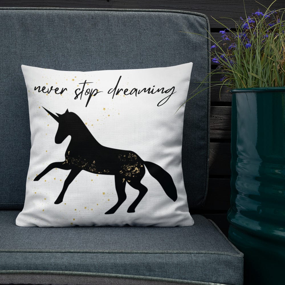 Dein Traumzimmer Never stop dreaming - Unicorn I Premium Dekokissen Dekorative Kissen