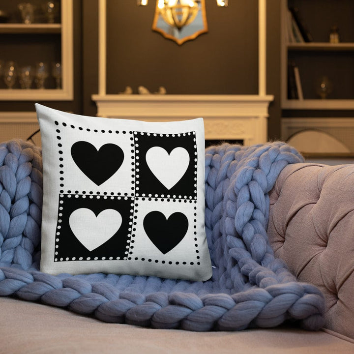 Dein Traumzimmer Hearts Dots I Weiß Premium Dekokissen Dekorative Kissen