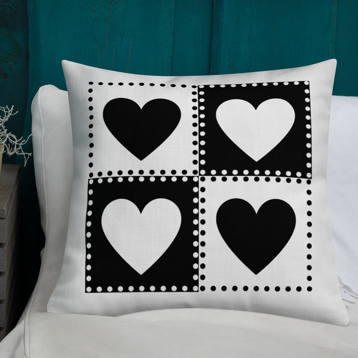 Dein Traumzimmer Hearts Dots I Weiß Premium Dekokissen Dekorative Kissen